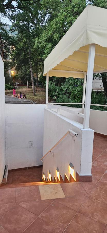 Sea View Apartment Aria Petrovac Exterior foto